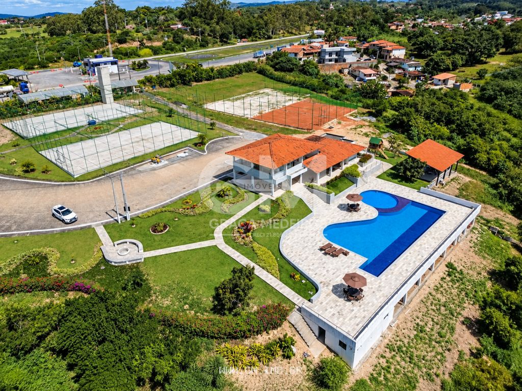 Lotes em condomínio com vista panorâmica