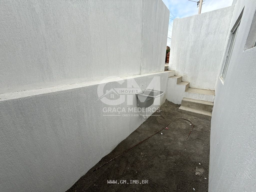 Foto de Casa com 2 quartos, sendo 1 suíte com 50 metros