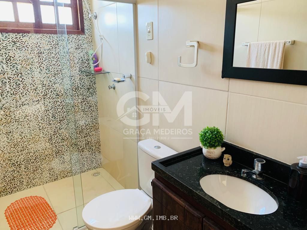 Foto de Apartamento para aluguel anual em excelente localização!