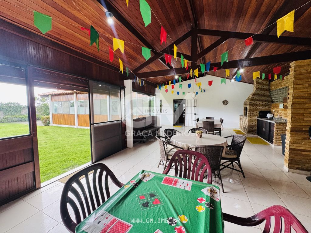 Foto de Casas com 5 quartos  em terreno com 1.200 metros em Gravatá