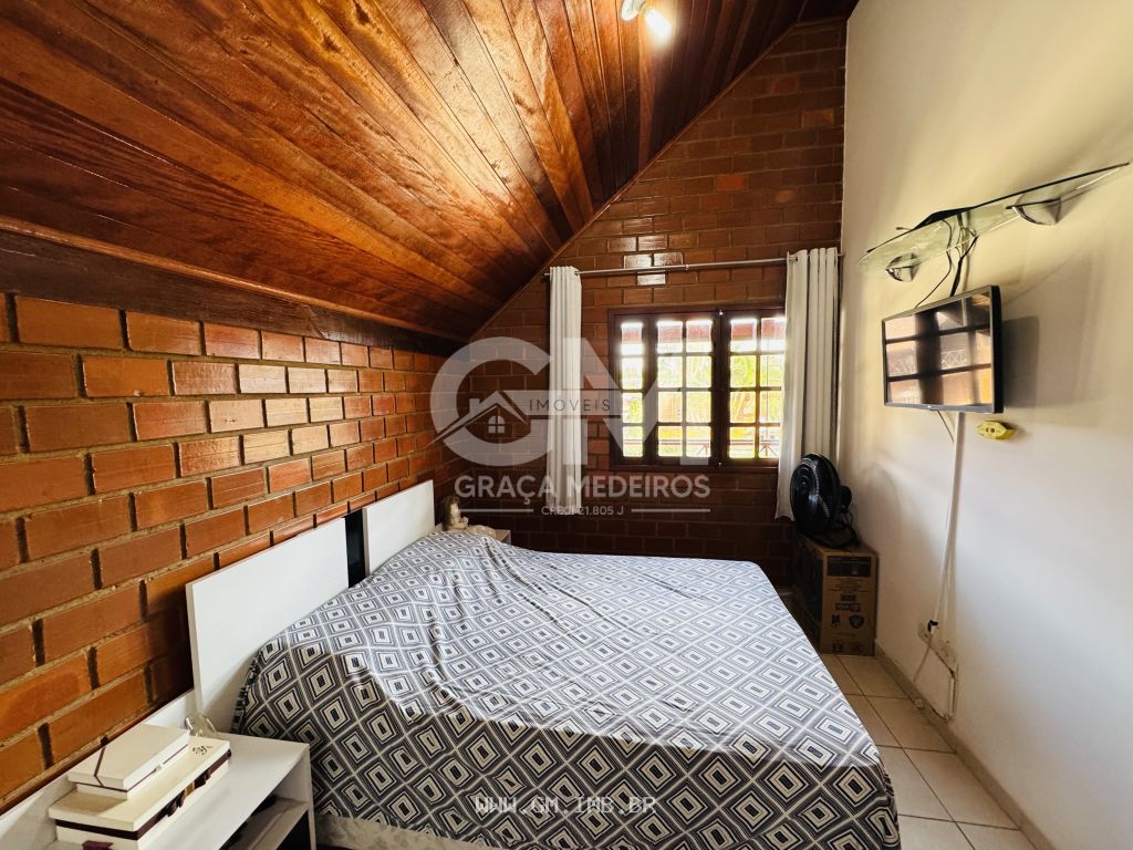 Foto de Chalé com 4 quartos sendo 3 suítes 