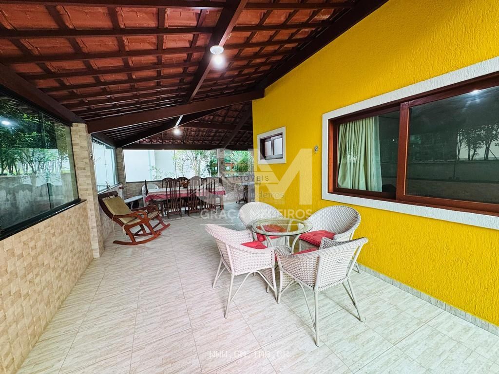 Foto de Casa com 398 metros em condomínio, localizado ás margens da BR 232