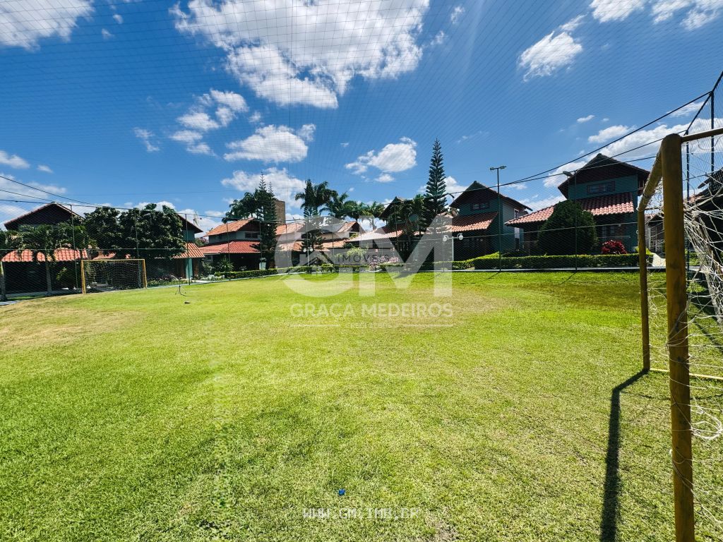 Foto de Casa com 4 quartos sendo 2 suítes 