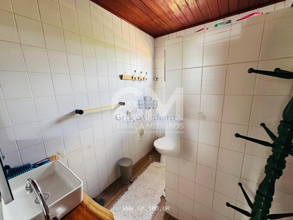 Foto de Casa ampla com 240 metros de área construída