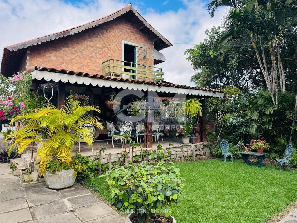 Foto de Casa ampla com 240 metros de área construída