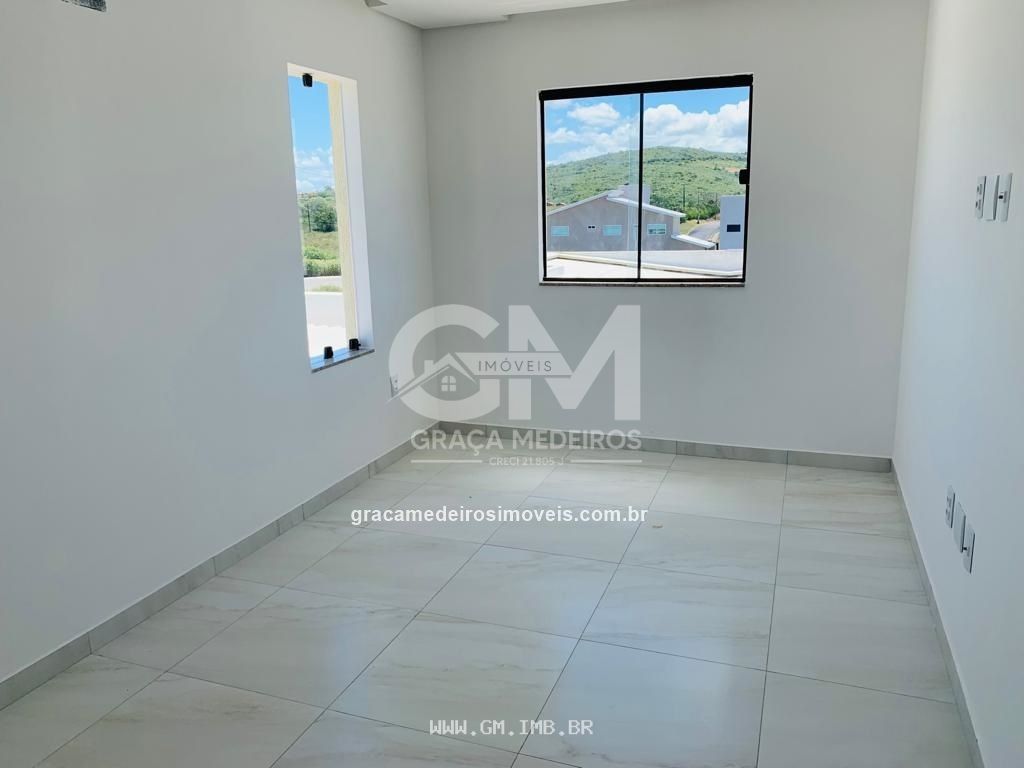 Foto de Casas com 5 quartos em condomínio em Gravatá