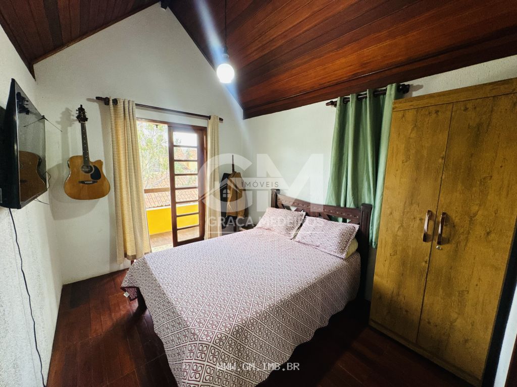 Foto de Casa com 4 quartos sendo 2 suítes