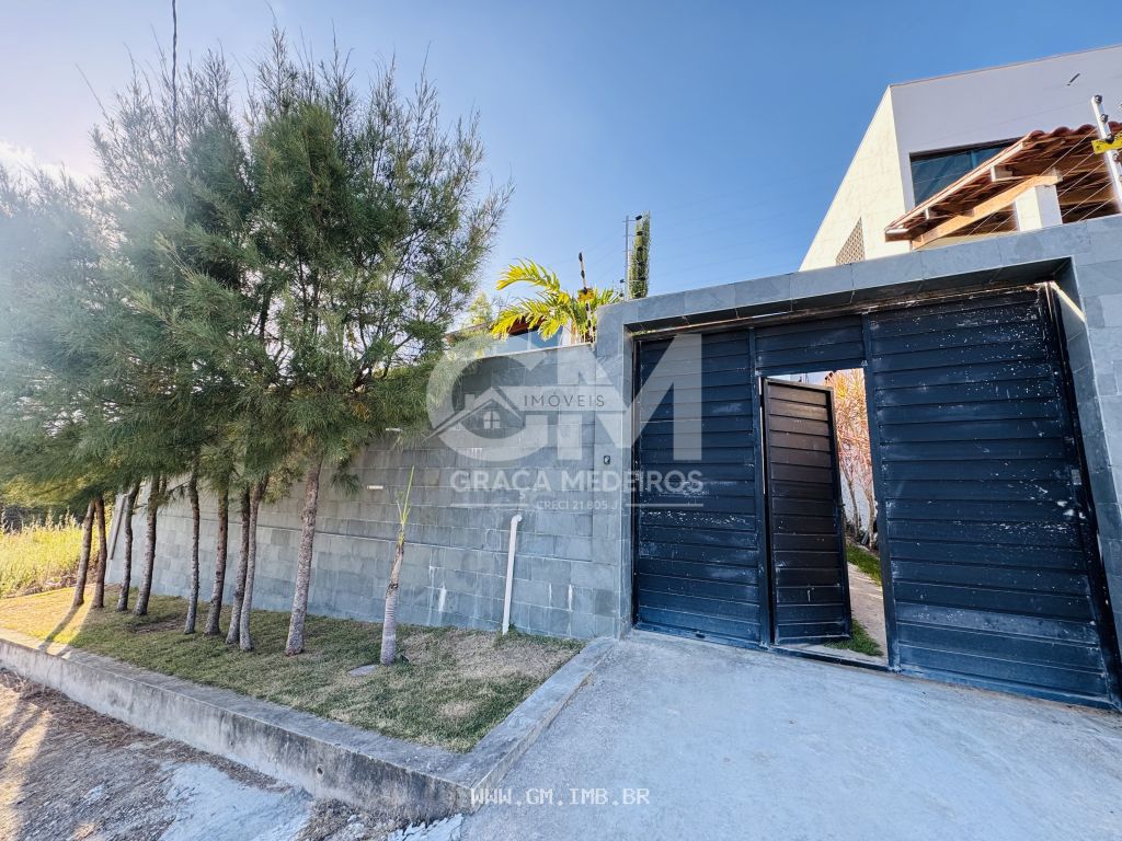Foto de Casa com 5 quartos, terraço gourmet e piscina 