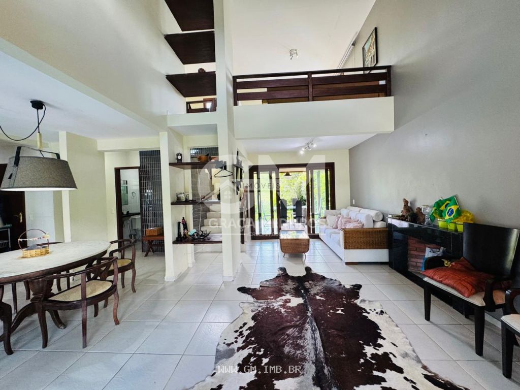 Foto de Casa exclusiva em condomínio com lago ás margens da BR 232