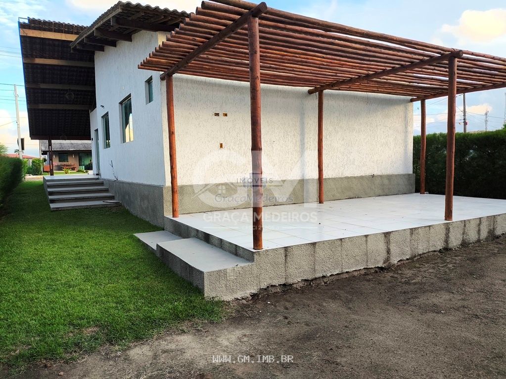 Foto de Casa térrea em condomínio próximo a BR 232