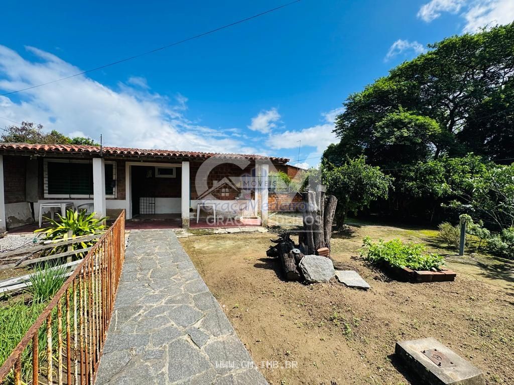 Foto de Casa ampla com 240 metros de área construída