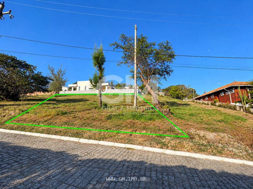Lotes em condomínio com vista privilegiada
