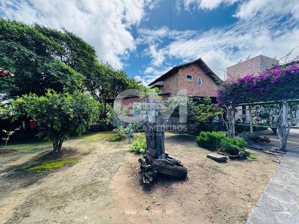 Foto de Casa ampla com 240 metros de área construída