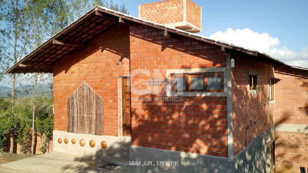 Foto de Casa edifica em terreno com 1.100 metros em Gravatá-PE