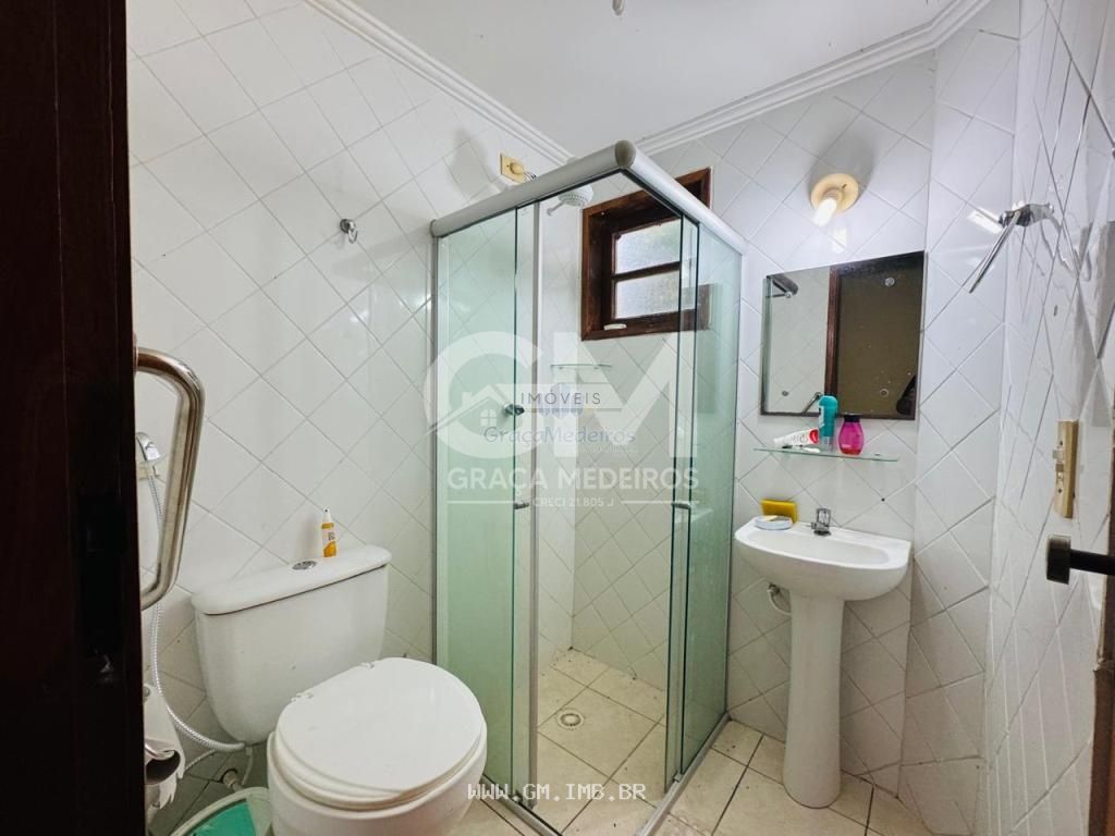 Foto de Casa com 3 quartos em condomínio 