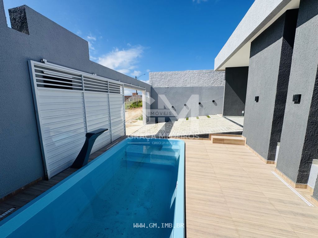 Foto de Casa nova com 135 m², piscina e terraço gourmet 