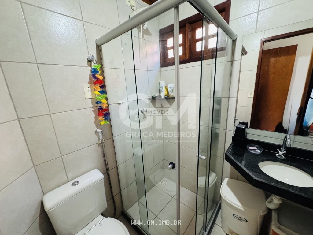 Foto de Chalé com 4 quartos sendo 3 suítes 