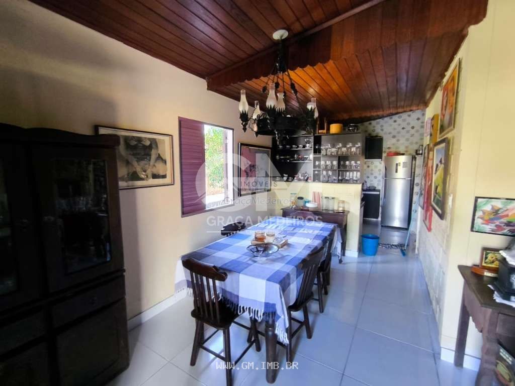 Foto de Casa térrea em condomínio próximo ao centro