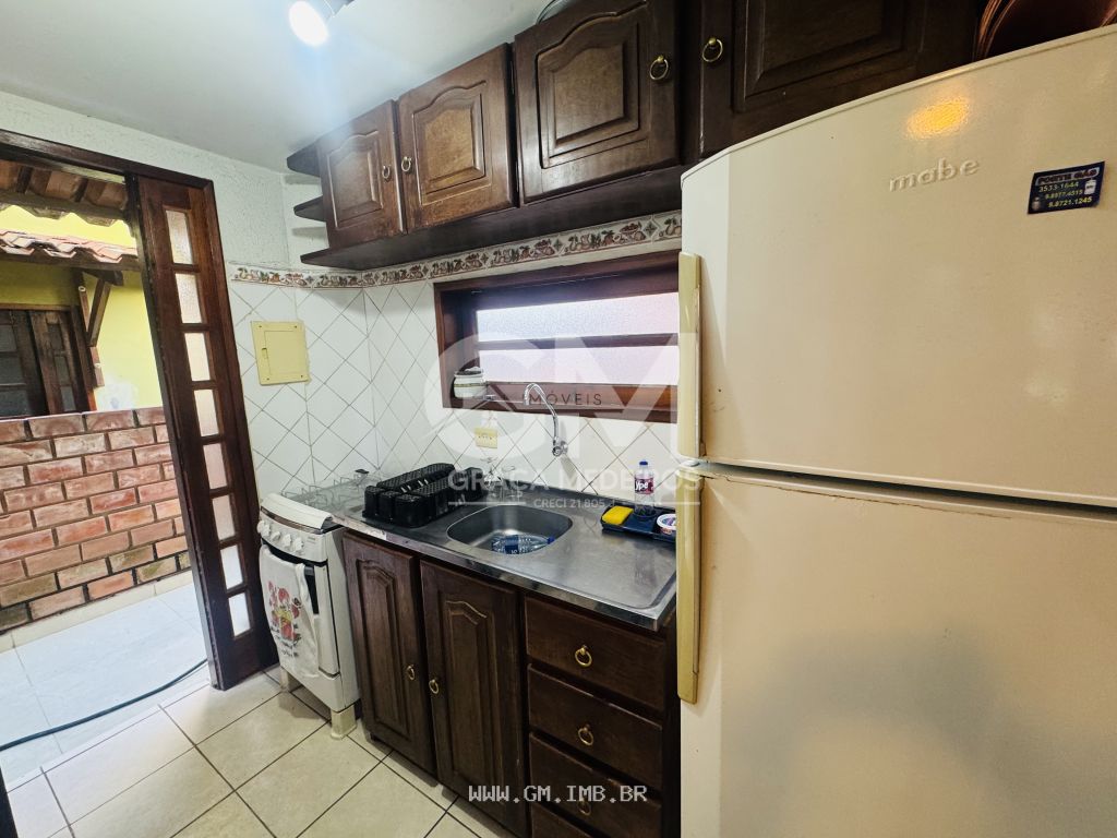 Foto de Casa com 4 quartos sendo 2 suítes