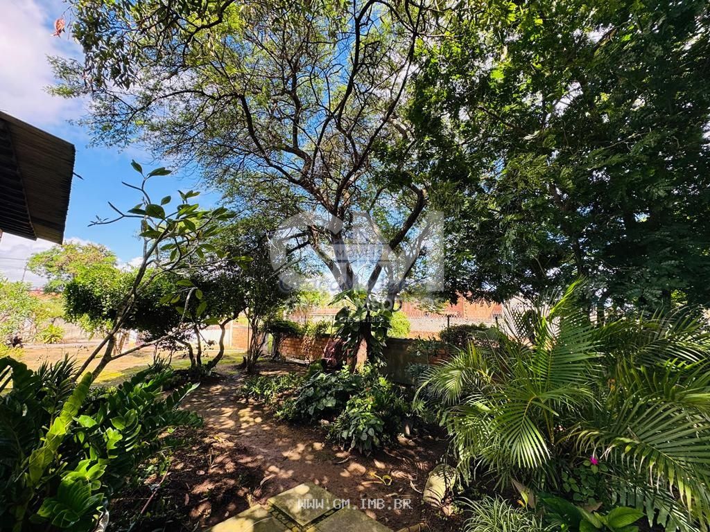 Foto de Casa ampla com 240 metros de área construída