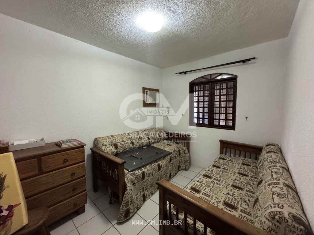 Foto de Chalé com 3 quartos e espaço gourmet particular 