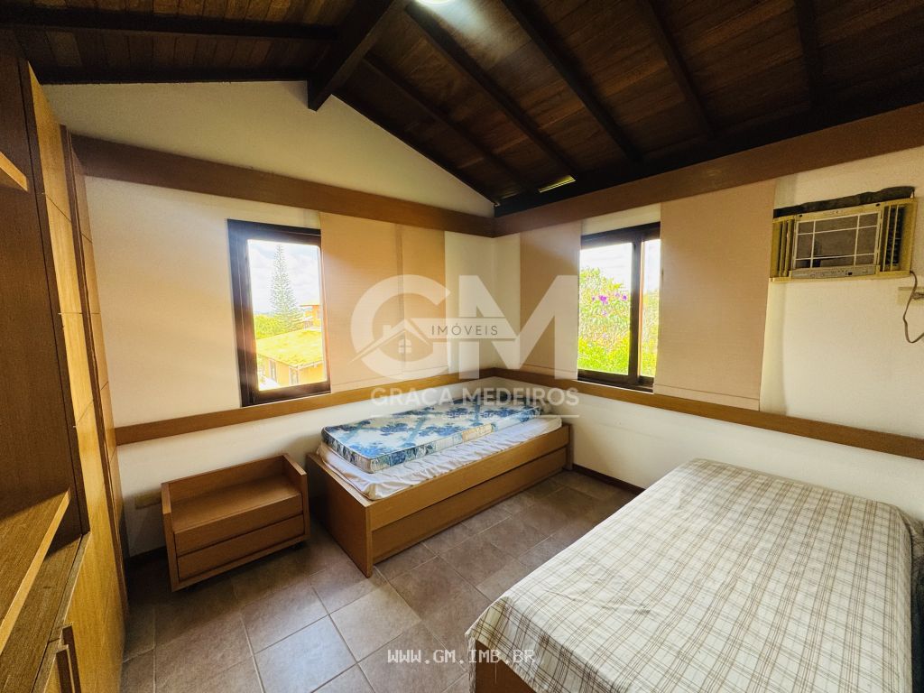 Foto de Casa com 4 suítes, mobiliada, terreno com 450 m² 