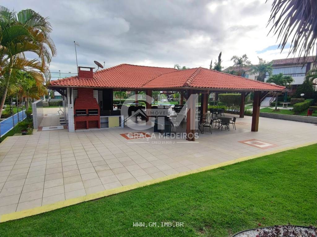 Foto de Casas espaçosa com 5 quartos em condomínio 