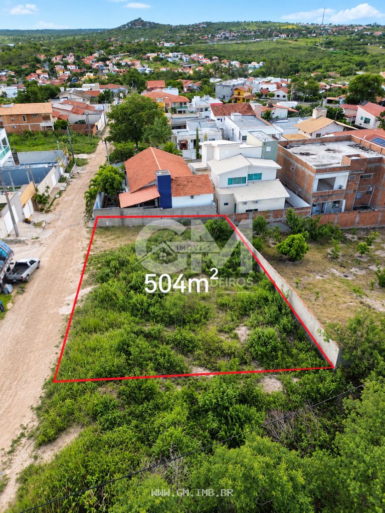 Foto de Lote de esquina com 504m- Apenas 50 metros do asfalto