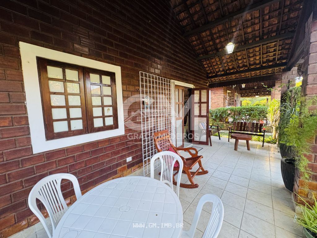 Foto de Casa térrea com 3 quartos em condomínio 