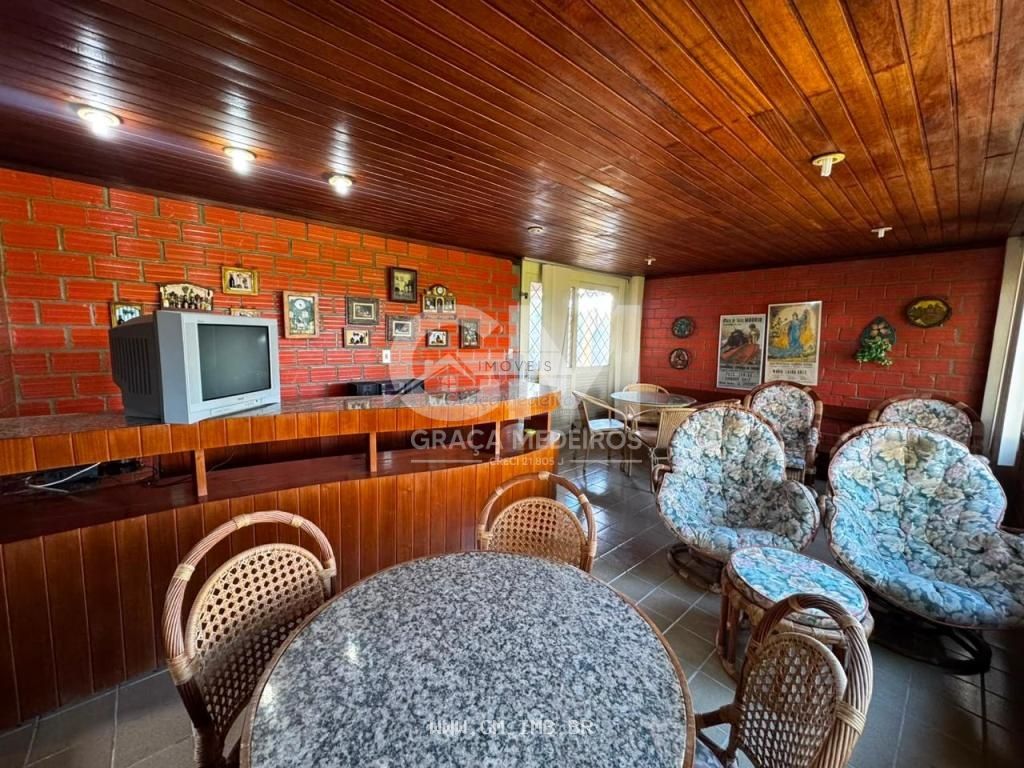 Foto de Casa em condomínio em terreno com 663 metros a 200 metros da pista local