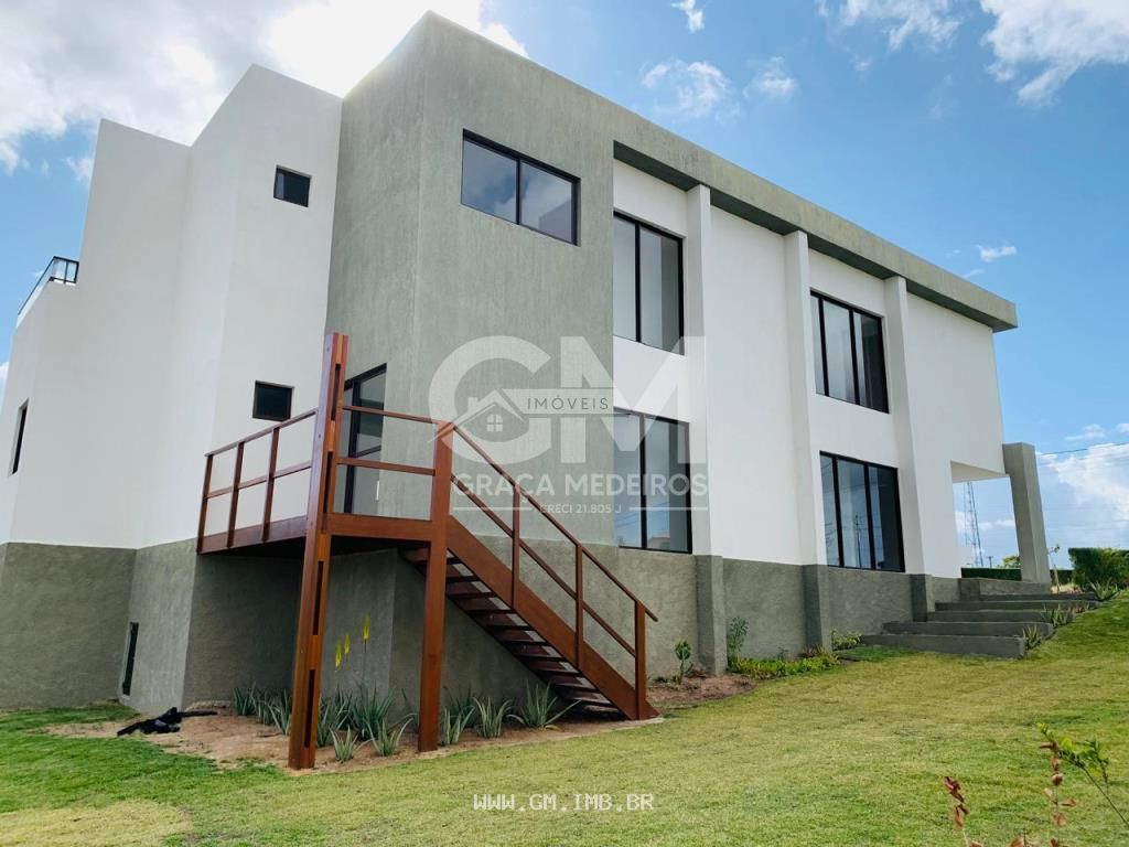 Foto de Casa com 5 quartos, terreno com 1.000 m² 