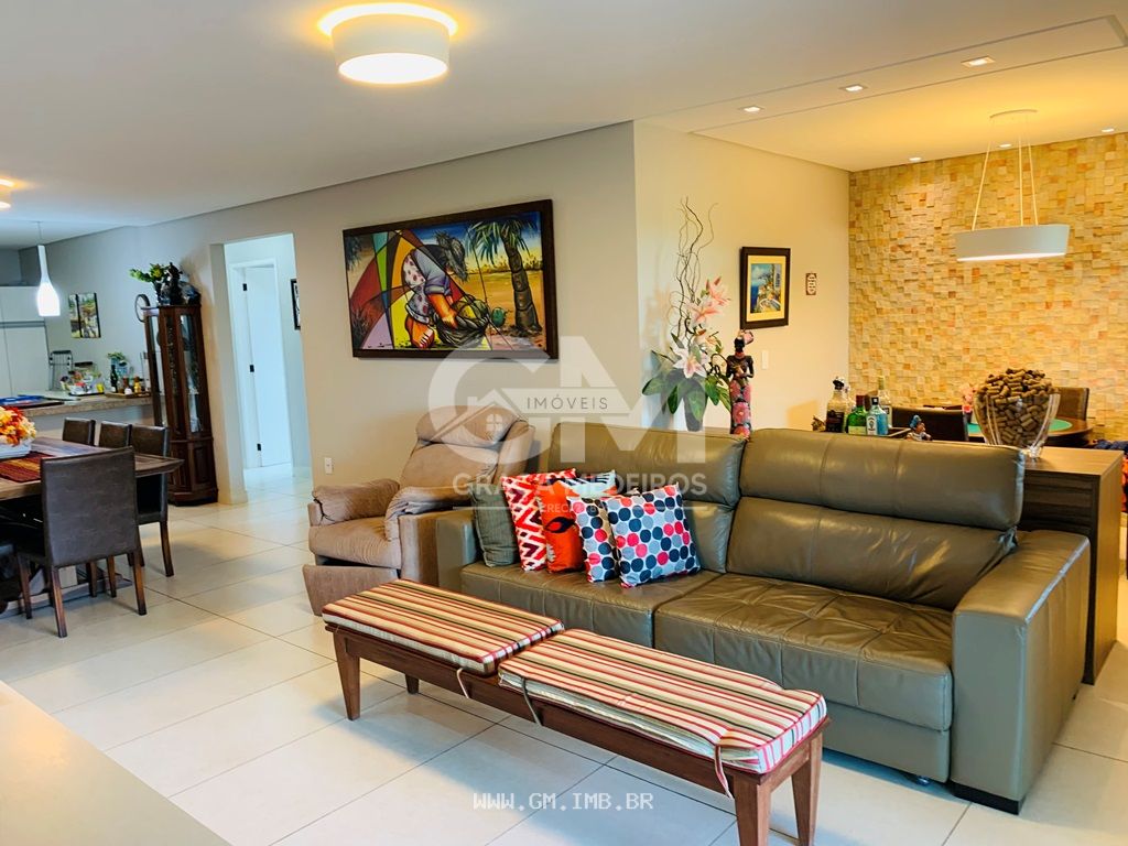 Foto de Apartamento com 4 suítes, mobiliado no Canarius 
