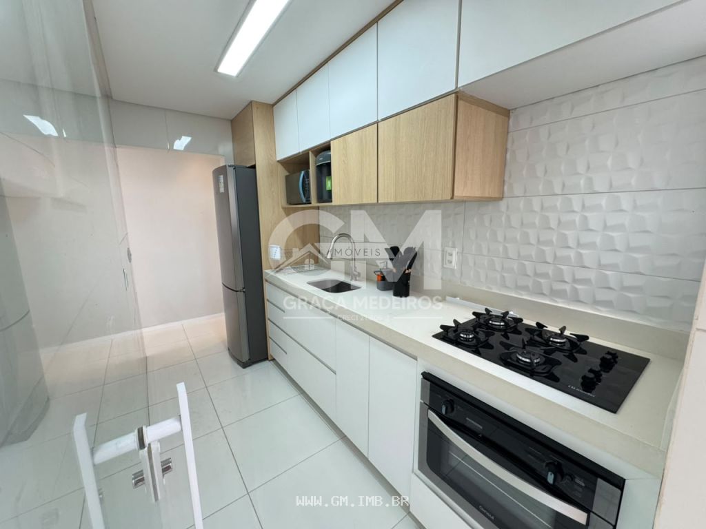 Foto de Casa com piscina e mobiliada em Gravatá