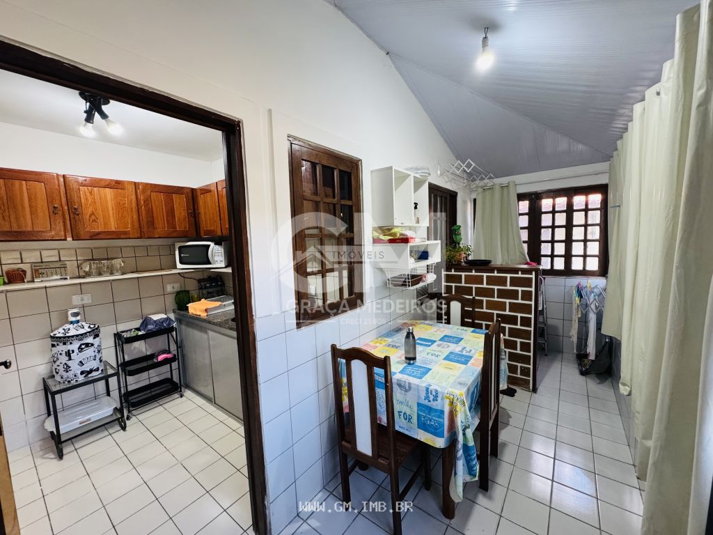 Foto de Casa com 3 quartos sendo 1 suíte 