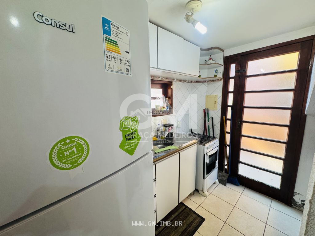 Casa com 3 quartos, espaço gourmet particular 