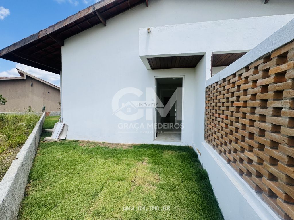 Foto de Casas com 4 quartos e piscina privativa em Santana, Gravatá