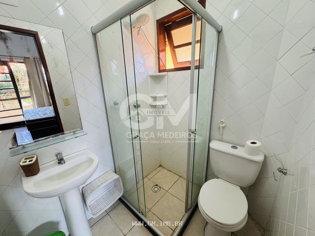 Foto de Casa com 3 quartos, espaço gourmet particular 