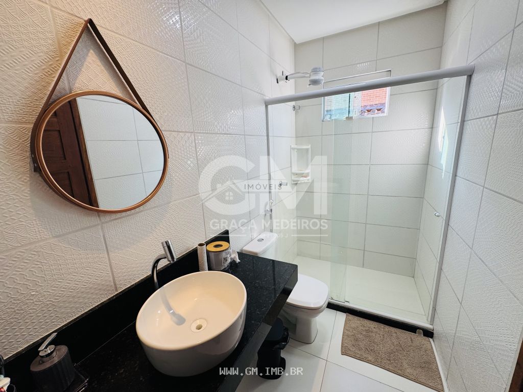 Foto de Casa com 5 quartos, terraço gourmet e piscina 