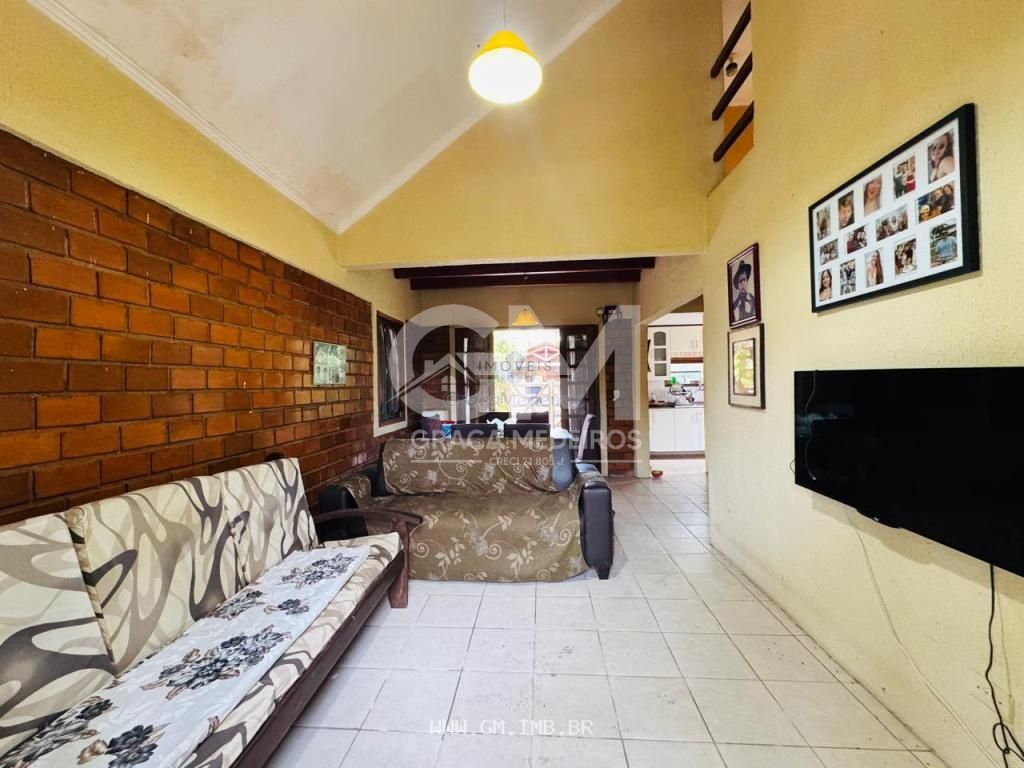 Foto de Casa com 3 quartos em condomínio 