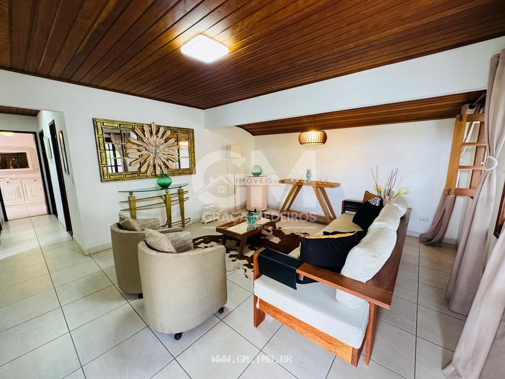 Foto de Casa em condomínio com piscina privativa
