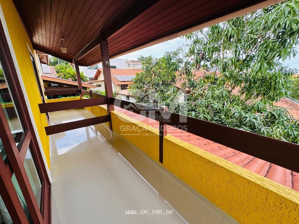 Foto de Casa com 398 metros em condomínio, localizado ás margens da BR 232