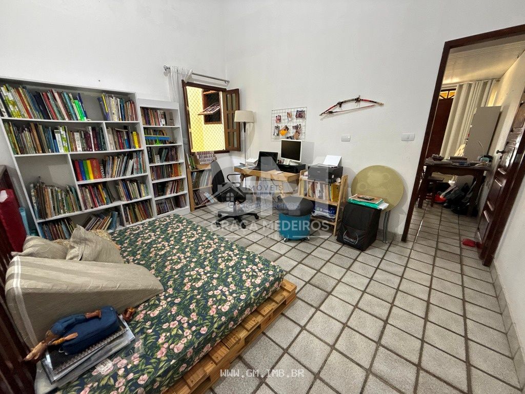 Foto de Casa à venda no centro de Gravatá-PE