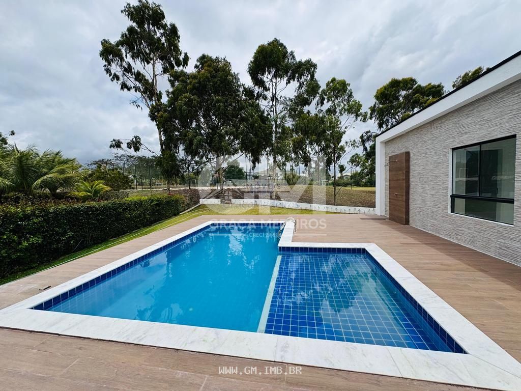 Foto de Casa nova em condomínio de alto padrão