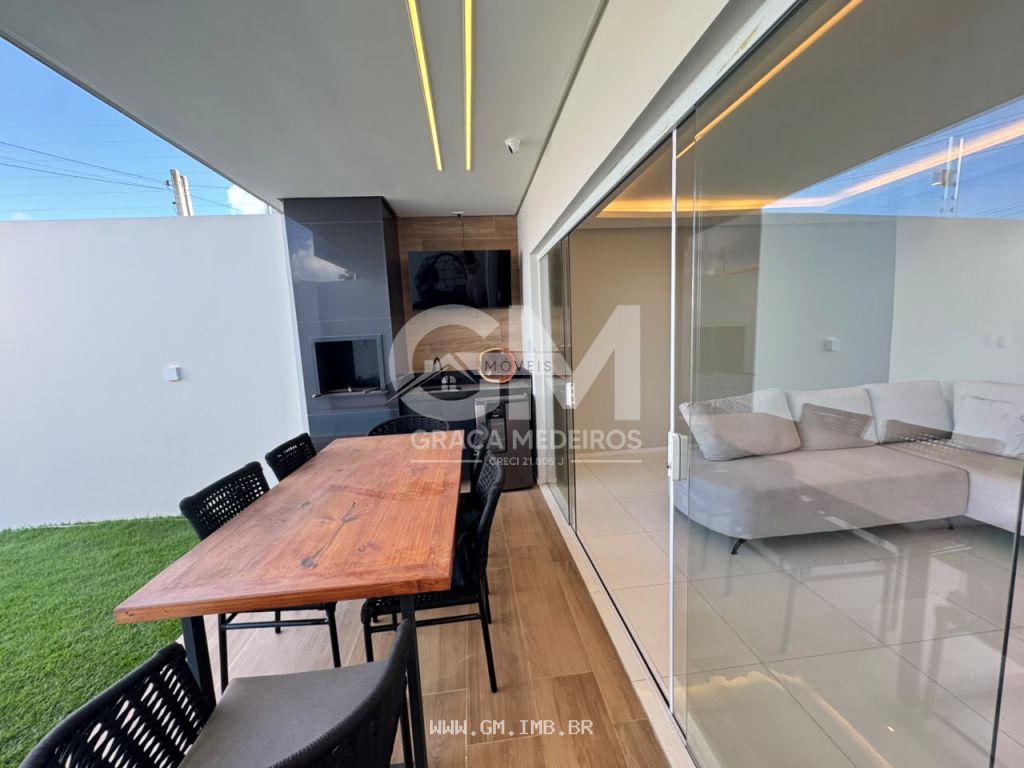 Foto de Casa com piscina e mobiliada em Gravatá
