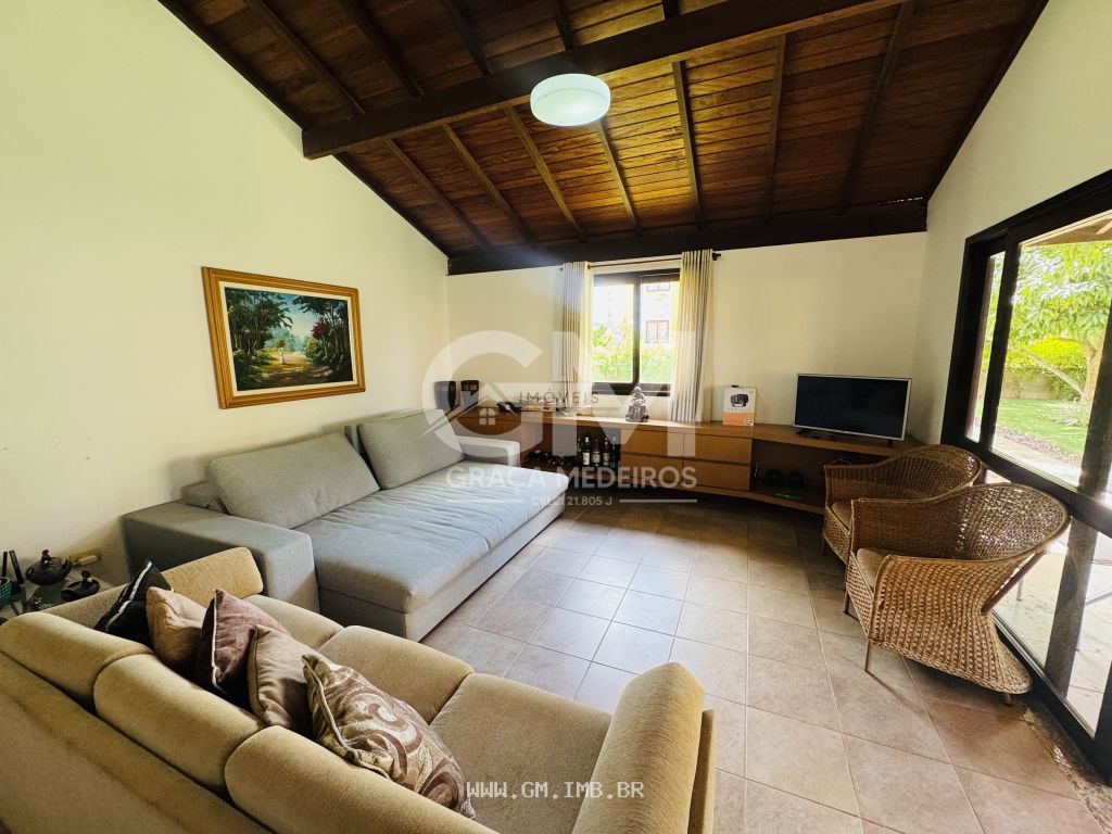 Foto de Casa com 4 suítes, mobiliada, terreno com 450 m² 