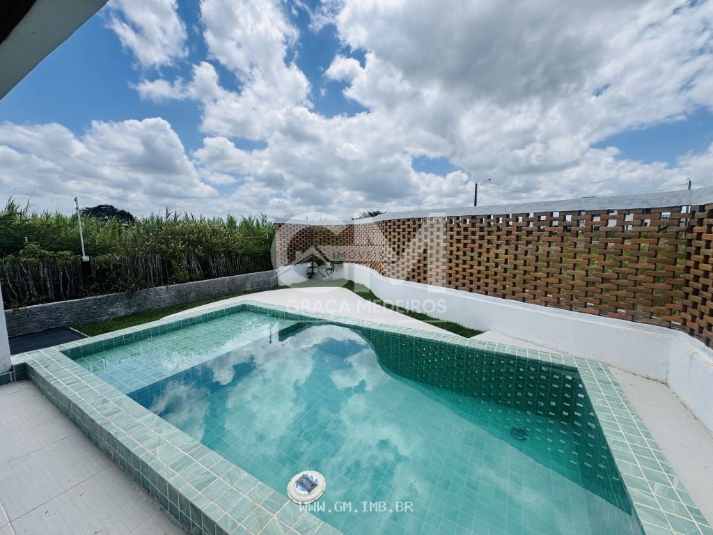 Foto de Casas com 4 quartos e piscina privativa em Santana, Gravatá
