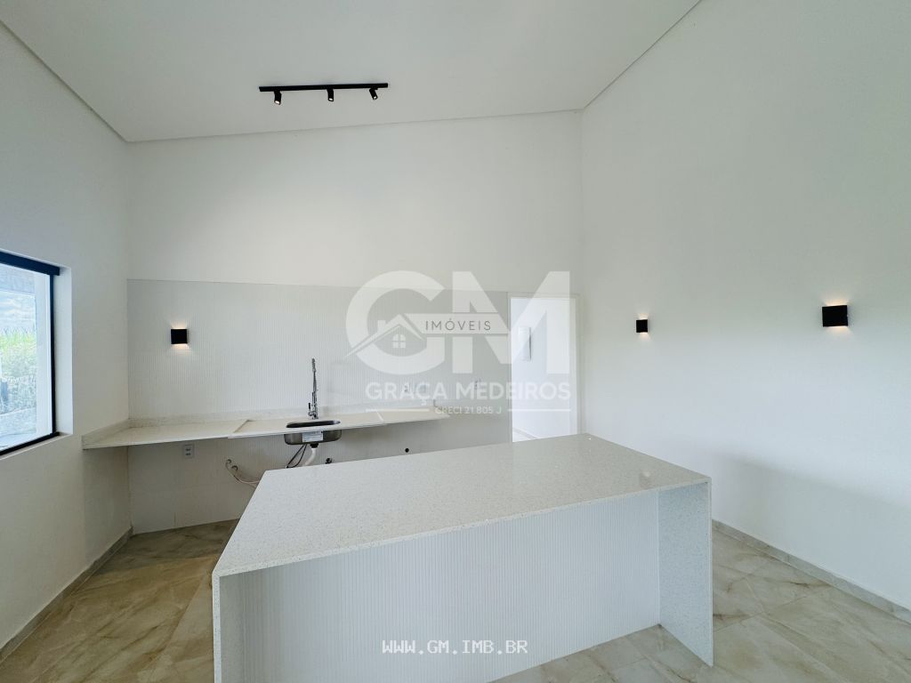 Foto de Casas com 4 quartos e piscina privativa em Santana, Gravatá