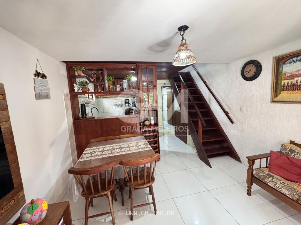 Foto de Chalé com 3 quartos em condomínio a 300 metros da pista local