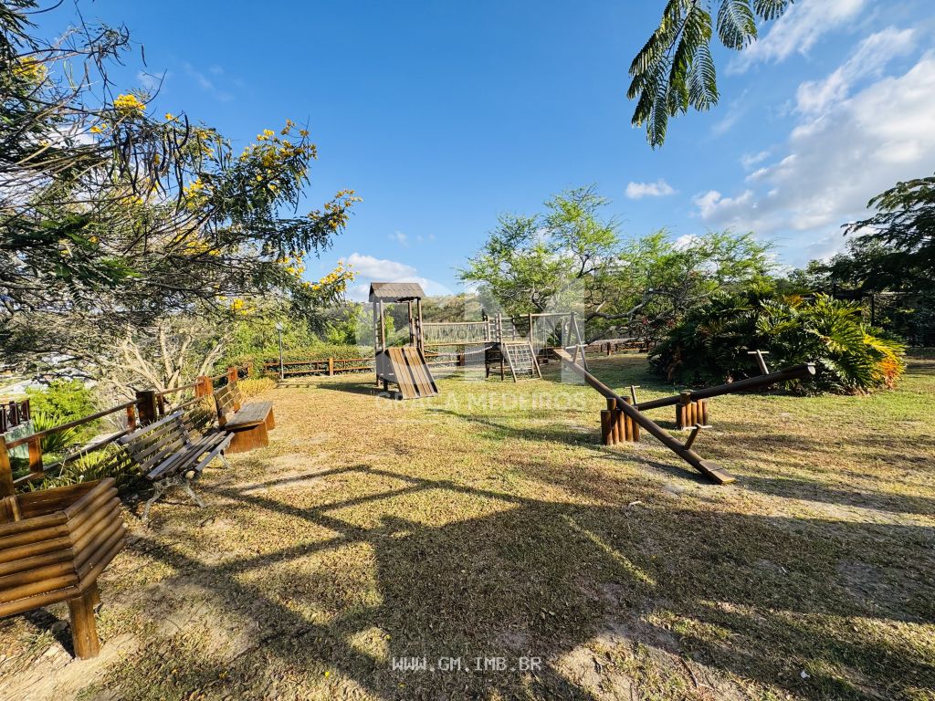 Foto de Terreno com 2.493,15 m² em condomínio de alto padrão 