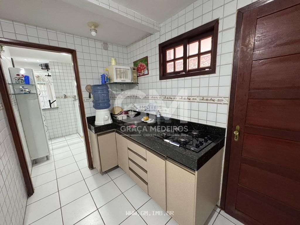 Foto de Chalé mobiliado em condomínio fechado 